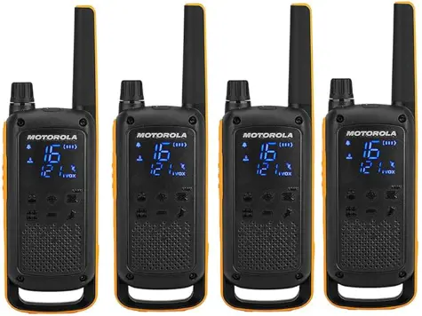 Radio Motorola TALKABOUT T82 Extreme Quad Set UHF (Negro/Amarillo)